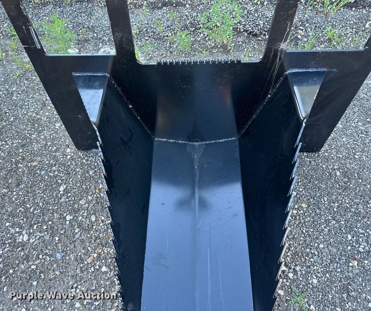image for item EJ7050 skid steer stump bucket