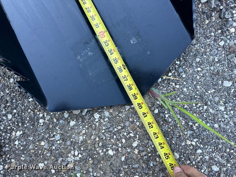 image for item EJ7050 skid steer stump bucket