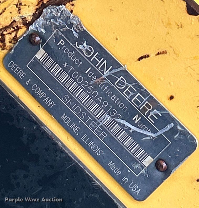 image for item EK4898 2003 John Deere  250 skid steer loader