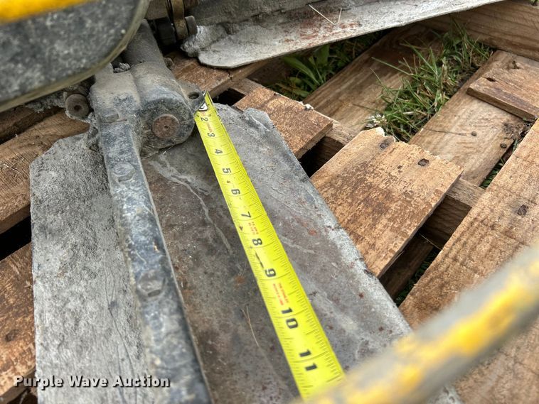 image for item EK4901 Concrete Equipment