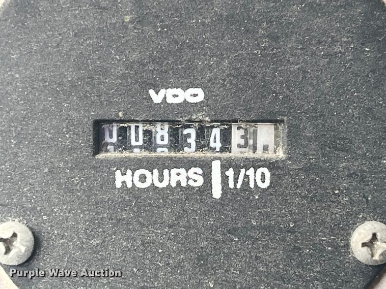 image for item EK8752 1984 Ford F800 crane truck