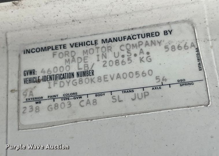 image for item EK8752 1984 Ford F800 crane truck