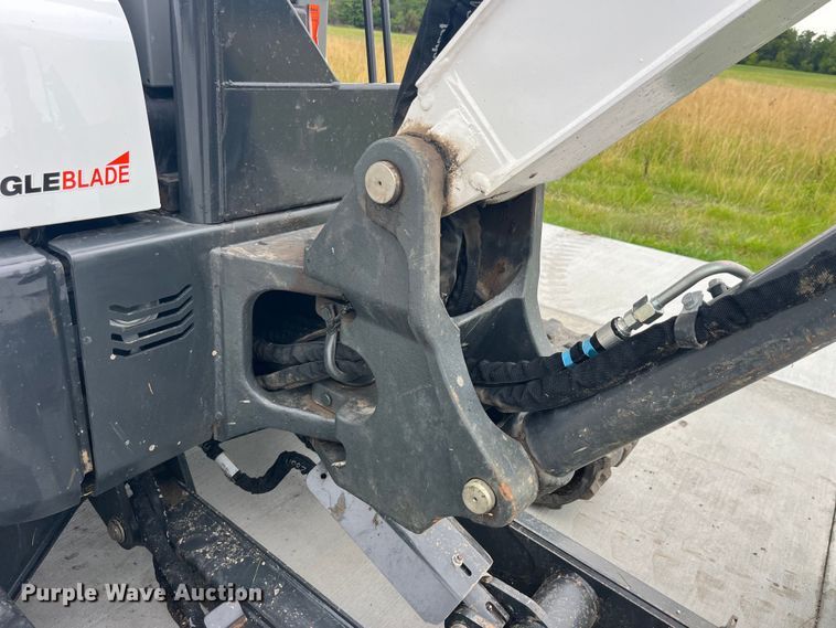 image for item EK8777 2023 Bobcat E35 mini excavator