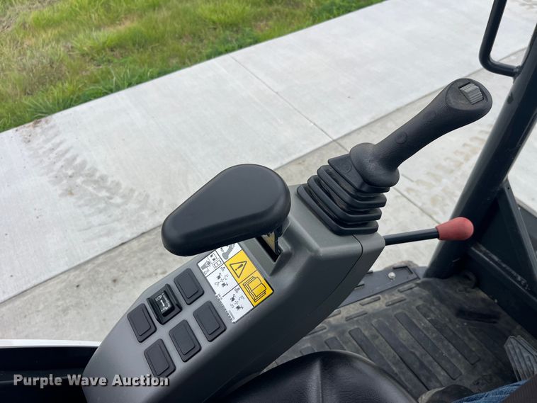 image for item EK8777 2023 Bobcat E35 mini excavator