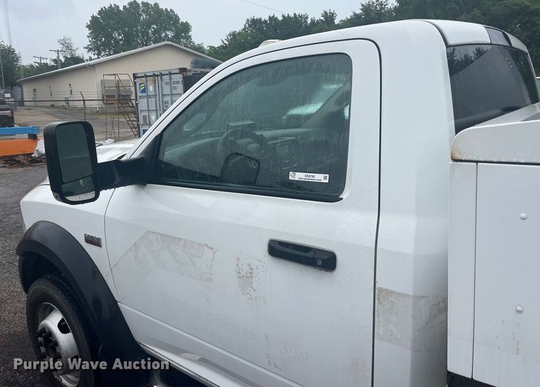 image for item EK8785 2017 Dodge Ram 5500 utility / service truck