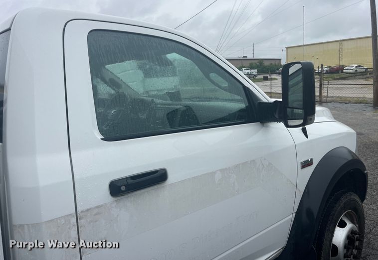 image for item EK8785 2017 Dodge Ram 5500 utility / service truck