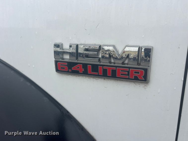 image for item EK8785 2017 Dodge Ram 5500 utility / service truck