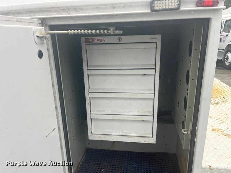 image for item EK8785 2017 Dodge Ram 5500 utility / service truck