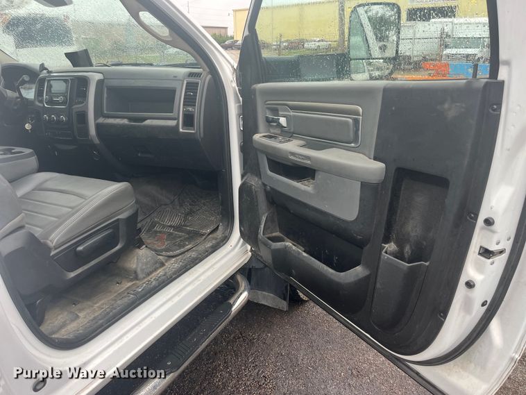 image for item EK8785 2017 Dodge Ram 5500 utility / service truck