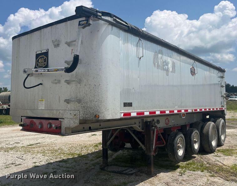 image for item EK8797 2008 Mac end dump trailer