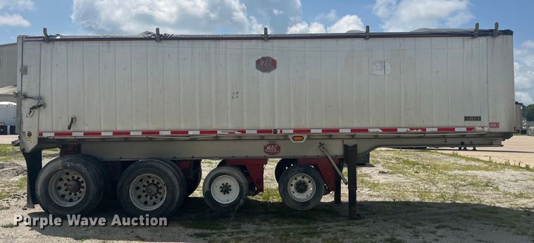 image for item EK8797 2008 Mac end dump trailer