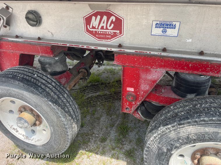 image for item EK8797 2008 Mac end dump trailer