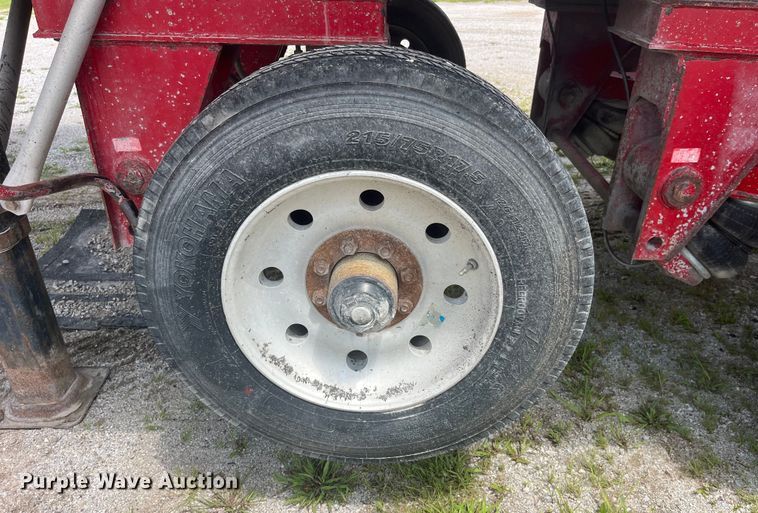 image for item EK8797 2008 Mac end dump trailer