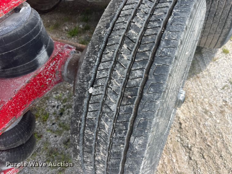 image for item EK8797 2008 Mac end dump trailer