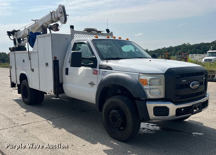 image for item EK8798 2011 Ford  F550 Super Duty XL  utility / service truck