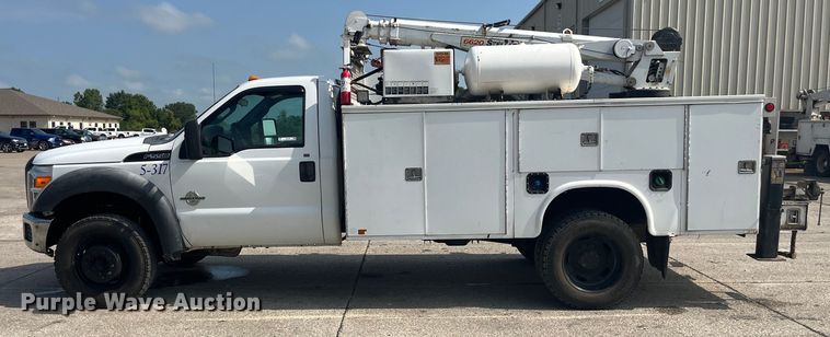 image for item EK8798 2011 Ford  F550 Super Duty XL  utility / service truck