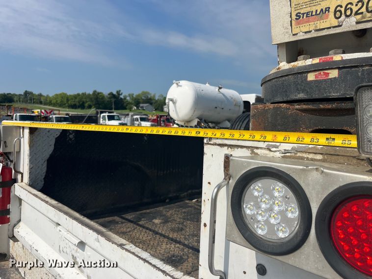 image for item EK8798 2011 Ford  F550 Super Duty XL  utility / service truck