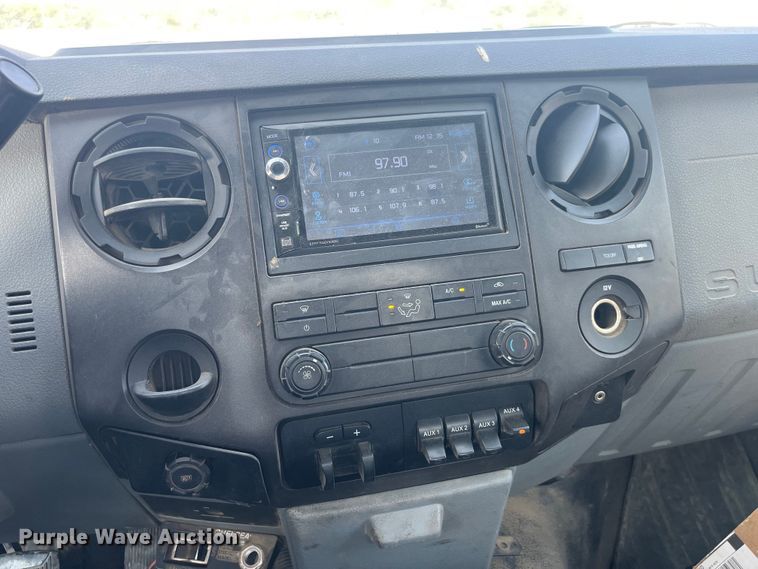 image for item EK8798 2011 Ford  F550 Super Duty XL  utility / service truck