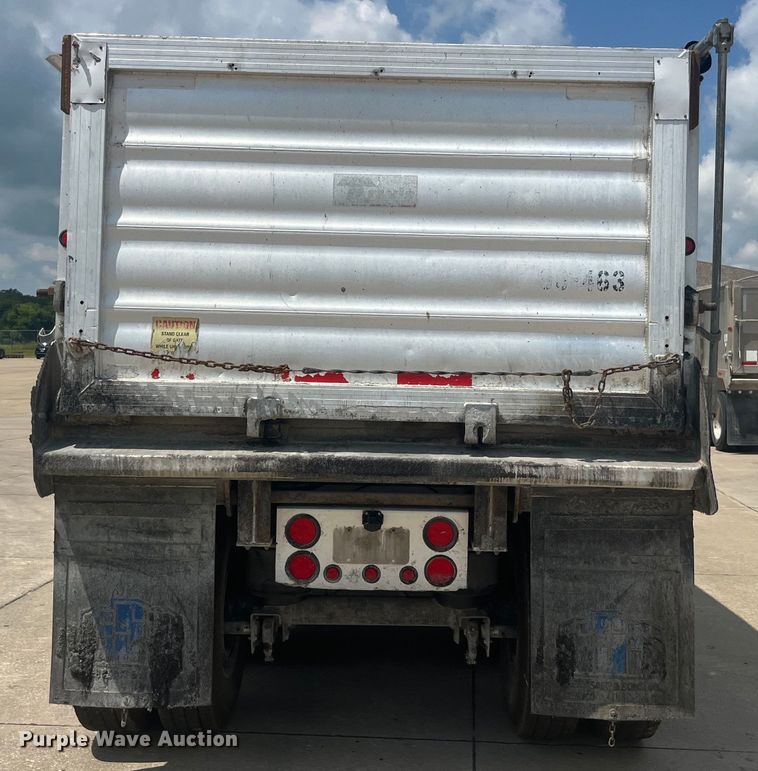 image for item EK8802 2008 Travis S/96 end dump trailer