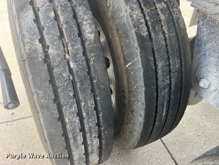 image for item EK8802 2008 Travis S/96 end dump trailer