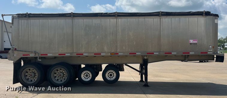 image for item EK8803 2019 Travis S/96 end dump trailer