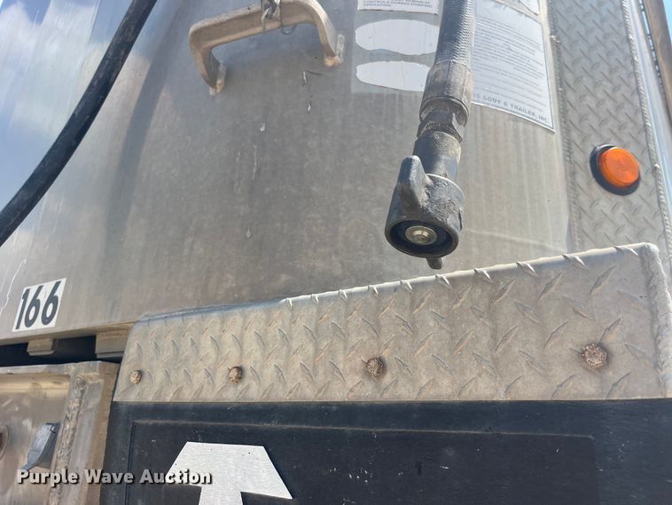 image for item EK8803 2019 Travis S/96 end dump trailer