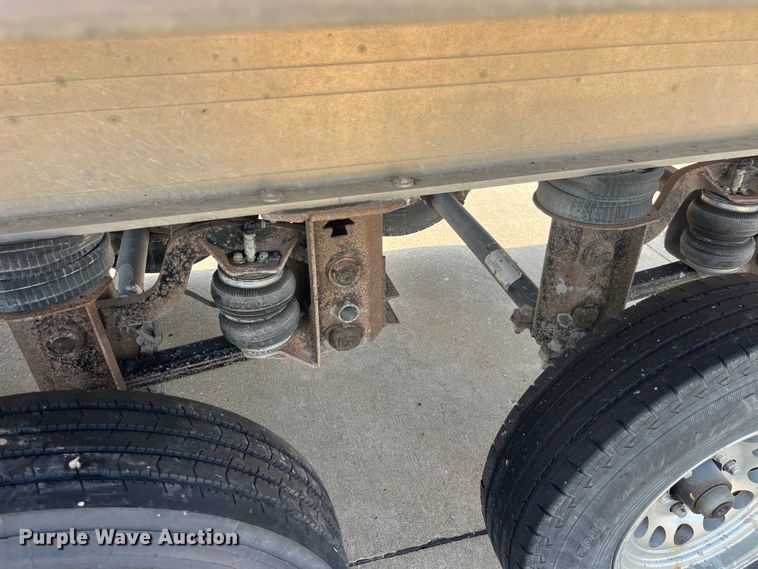 image for item EK8803 2019 Travis S/96 end dump trailer