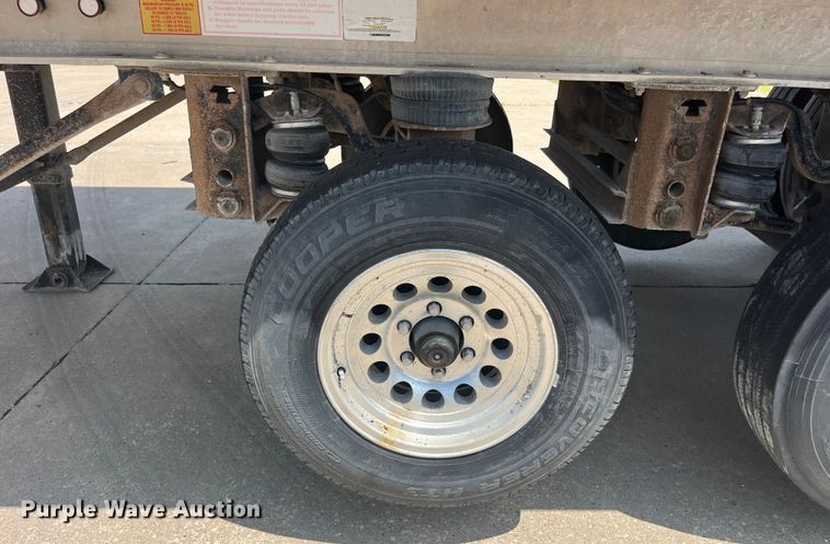 image for item EK8803 2019 Travis S/96 end dump trailer