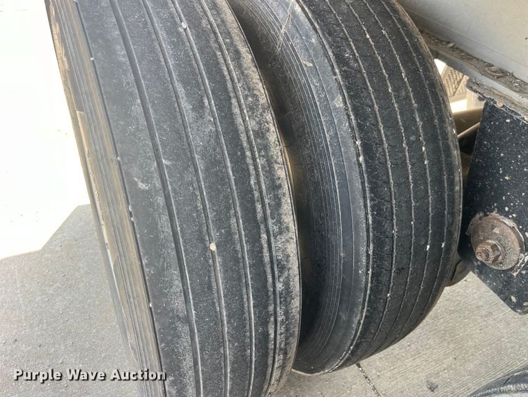 image for item EK8803 2019 Travis S/96 end dump trailer