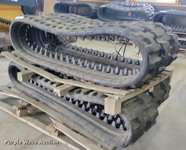 image for item KA9902 (4) Camso mini excavator tracks