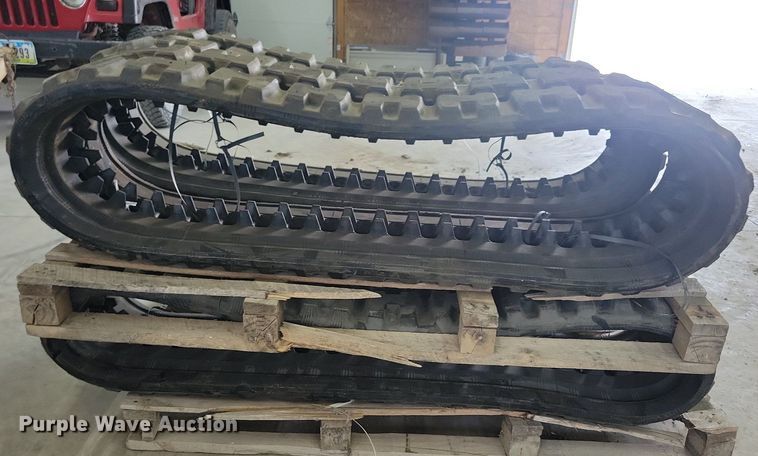 image for item KA9902 (4) Camso mini excavator tracks