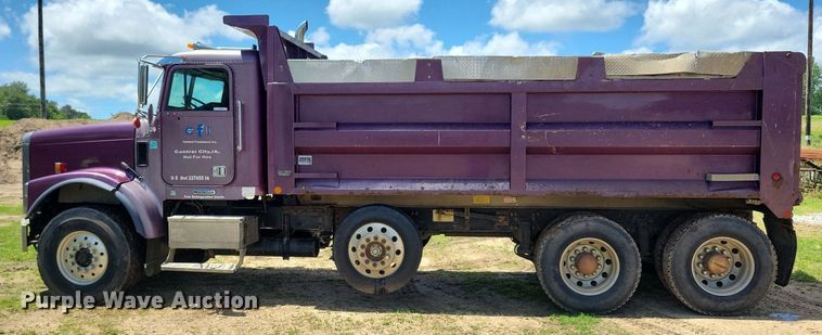image for item KA9916 2004 Freightliner FLD 120 dump truck