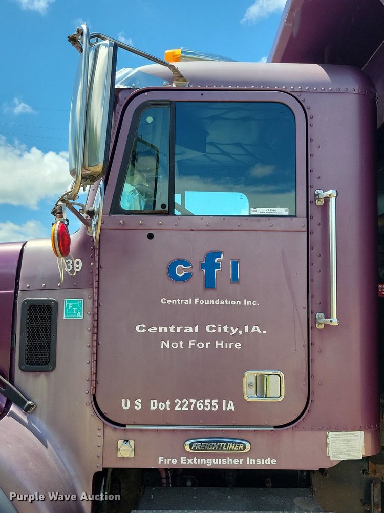 image for item KA9916 2004 Freightliner FLD 120 dump truck