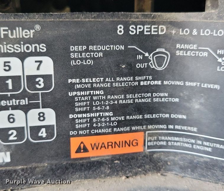 image for item KA9916 2004 Freightliner FLD 120 dump truck