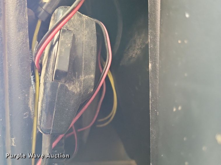 image for item KA9916 2004 Freightliner FLD 120 dump truck