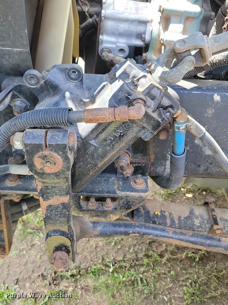 image for item KA9916 2004 Freightliner FLD 120 dump truck