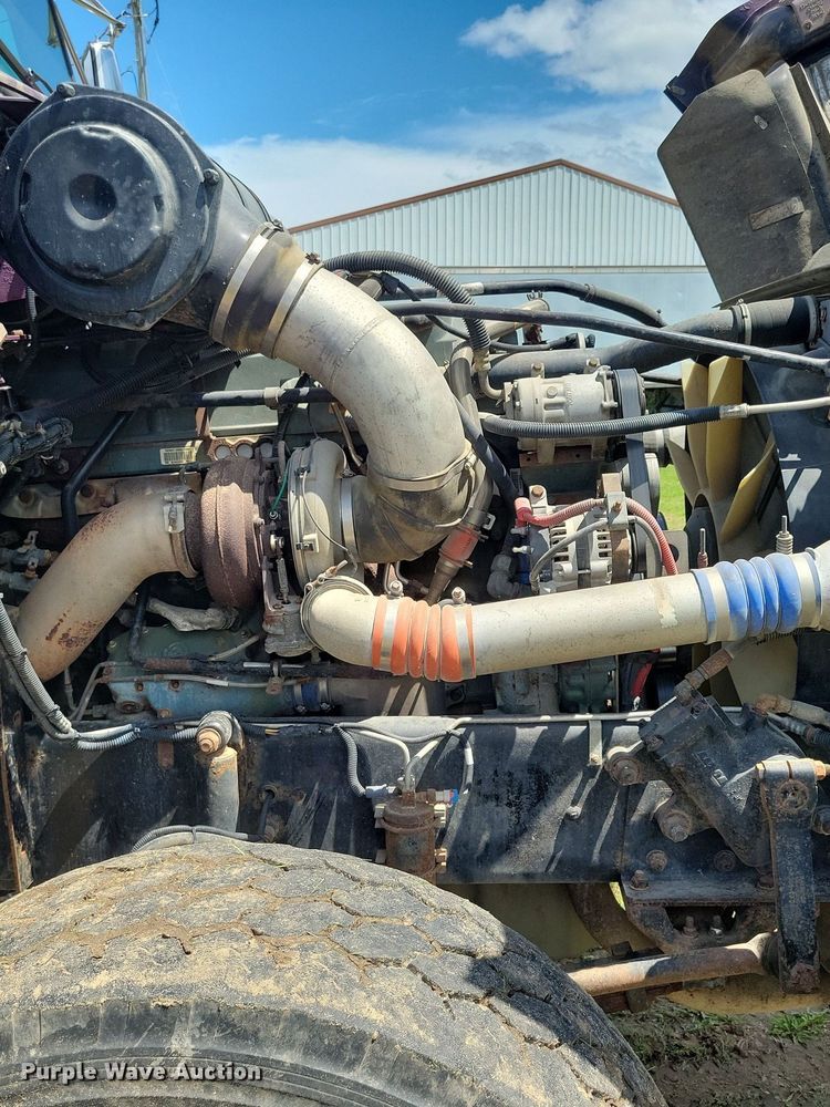 image for item KA9916 2004 Freightliner FLD 120 dump truck