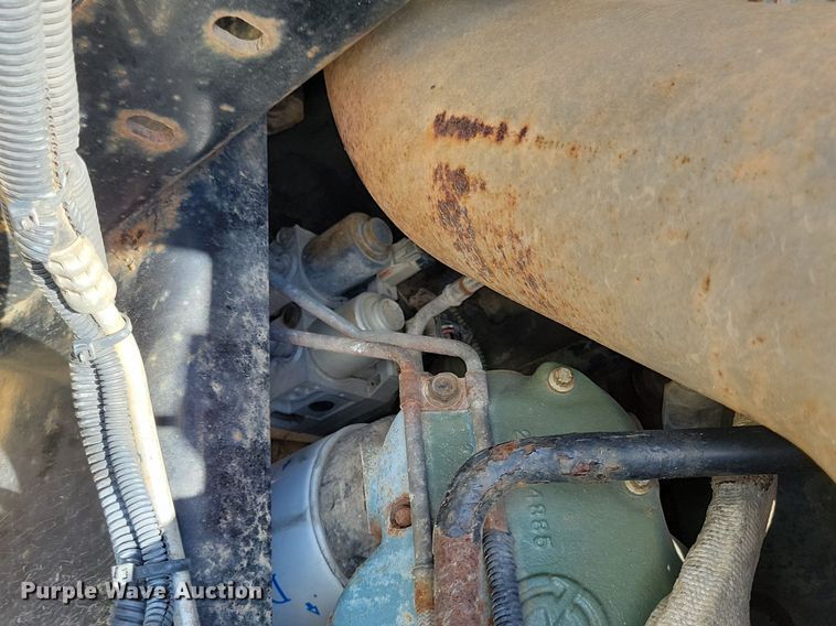 image for item KA9916 2004 Freightliner FLD 120 dump truck