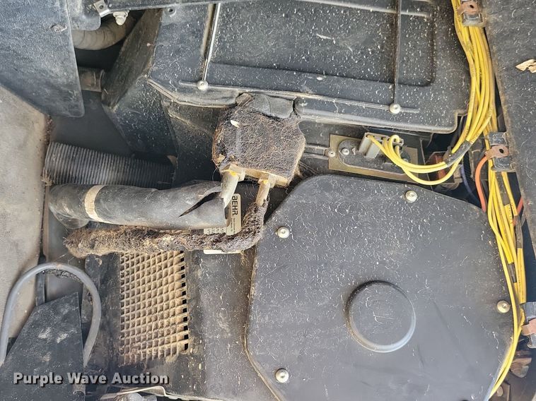 image for item KA9916 2004 Freightliner FLD 120 dump truck