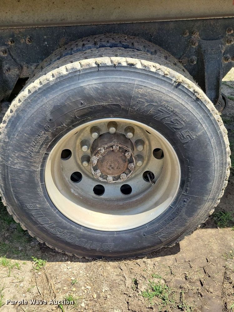 image for item KA9916 2004 Freightliner FLD 120 dump truck