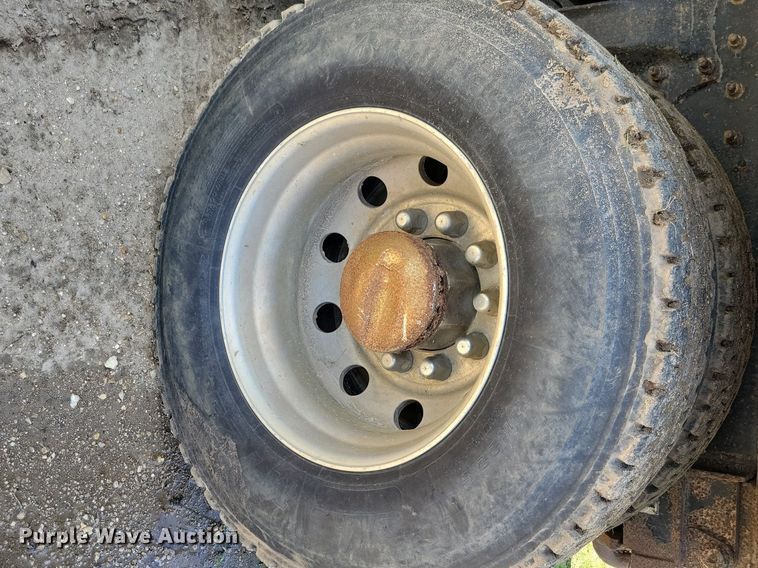 image for item KA9916 2004 Freightliner FLD 120 dump truck