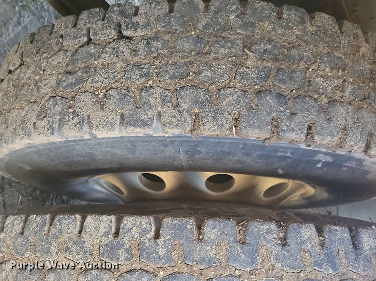 image for item KA9916 2004 Freightliner FLD 120 dump truck