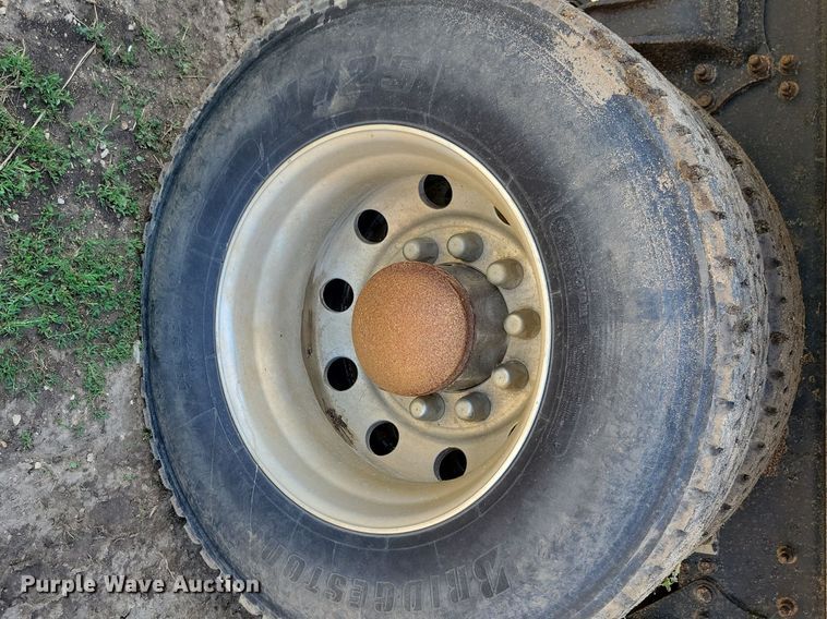 image for item KA9916 2004 Freightliner FLD 120 dump truck