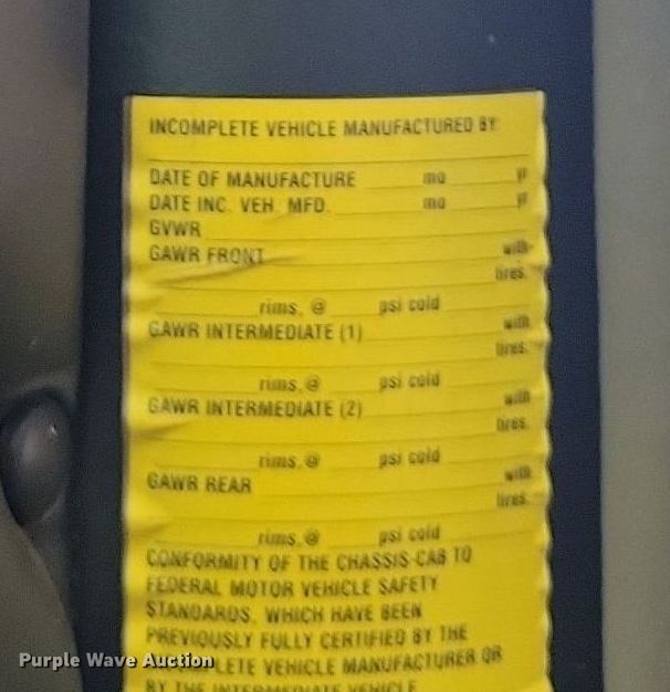 image for item KA9916 2004 Freightliner FLD 120 dump truck