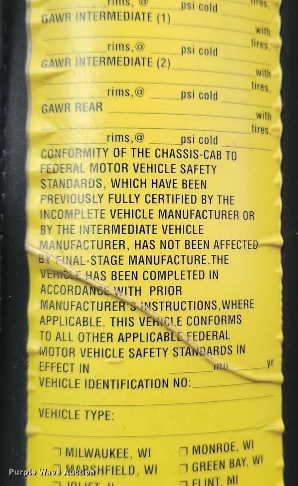 image for item KA9916 2004 Freightliner FLD 120 dump truck