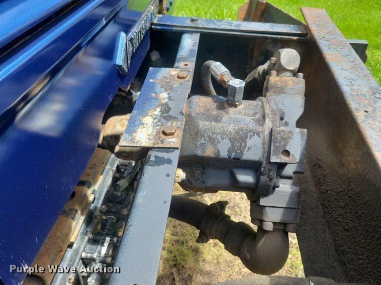 image for item KA9924 1999 International 4900 dump truck