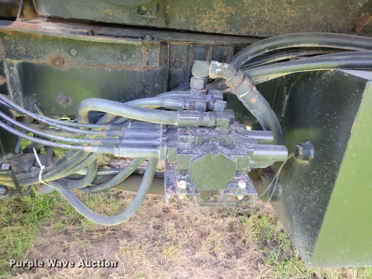 image for item KA9924 1999 International 4900 dump truck