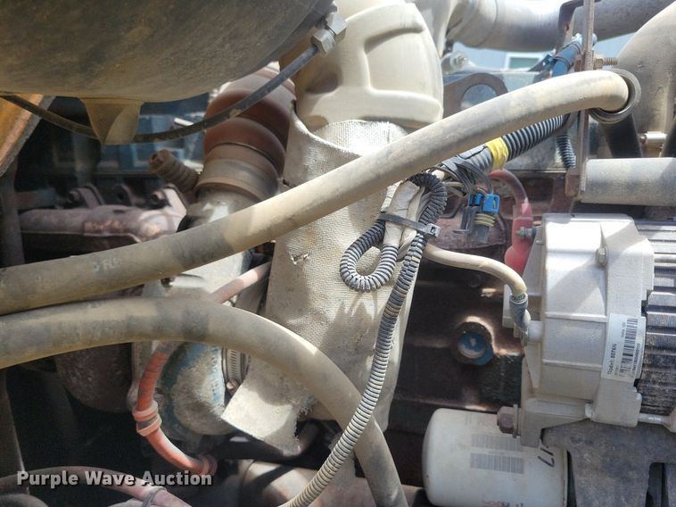 image for item KA9924 1999 International 4900 dump truck