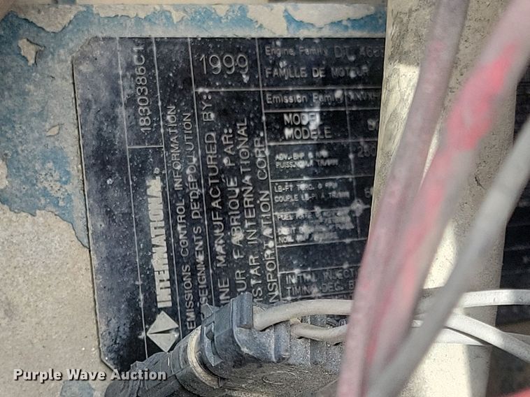 image for item KA9924 1999 International 4900 dump truck