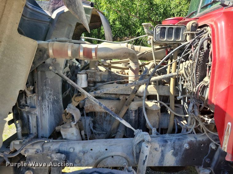 image for item KA9931 1992 Mack RD690S semi truck